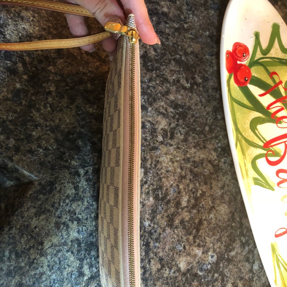 Louis Vuitton neverfull pouch rose ballerina